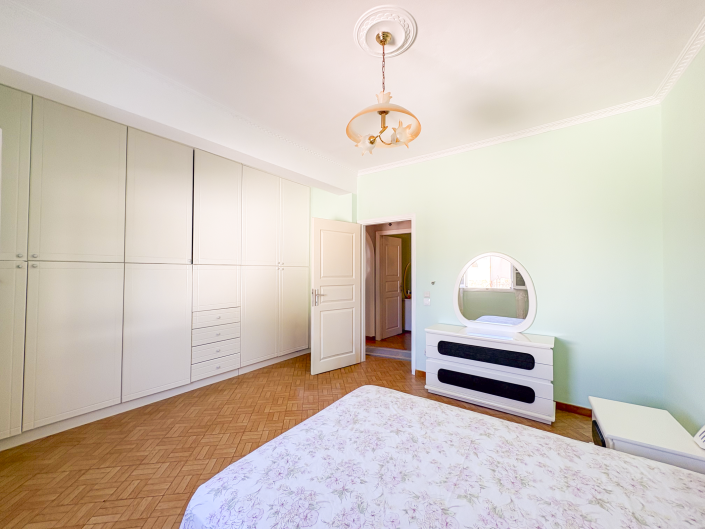 Image No.51-Villa de 4 chambres à vendre à Vigla