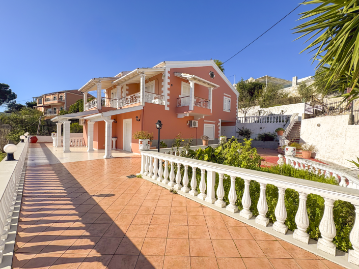 Image No.23-Villa de 4 chambres à vendre à Vigla