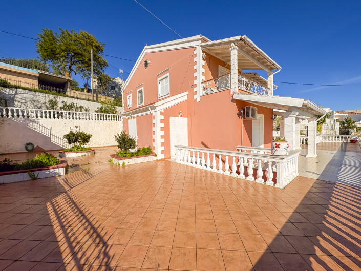 Image No.21-Villa de 4 chambres à vendre à Vigla