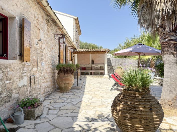 Image No.19-2 Bed Villa for sale