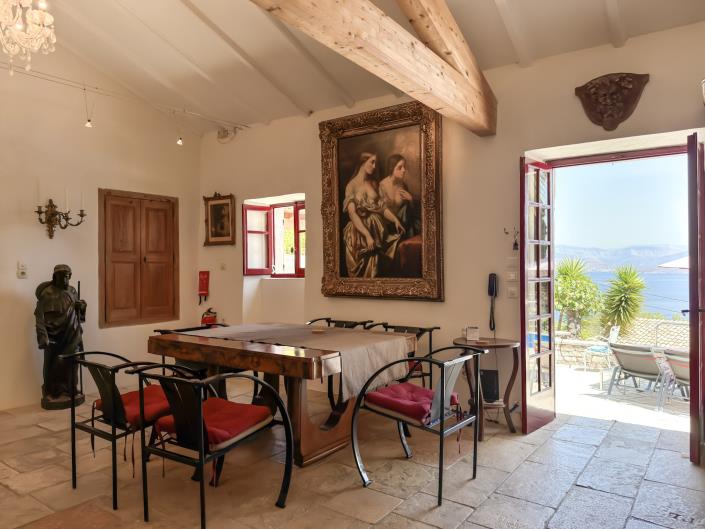 Image No.40-2 Bed Villa for sale