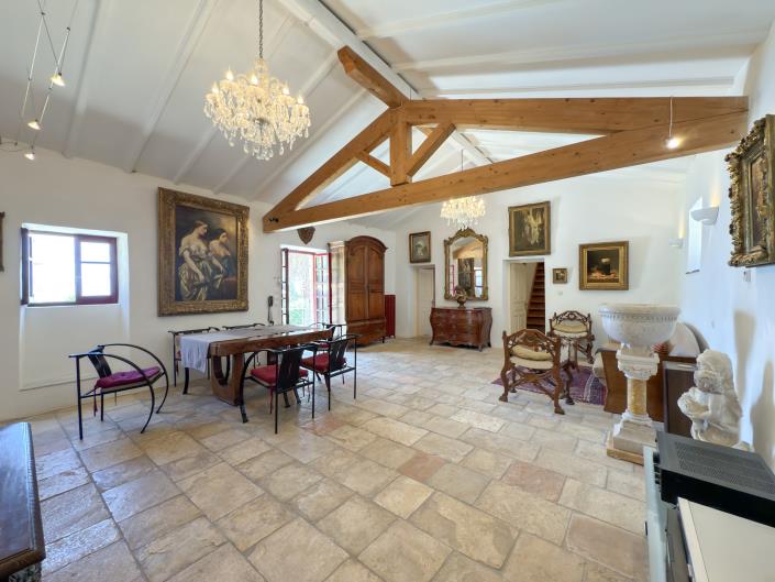 Image No.42-2 Bed Villa for sale