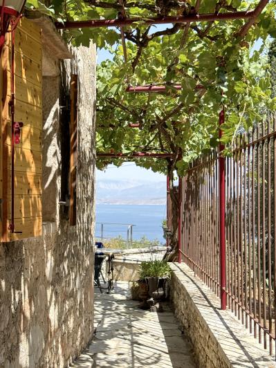 Image No.25-2 Bed Villa for sale