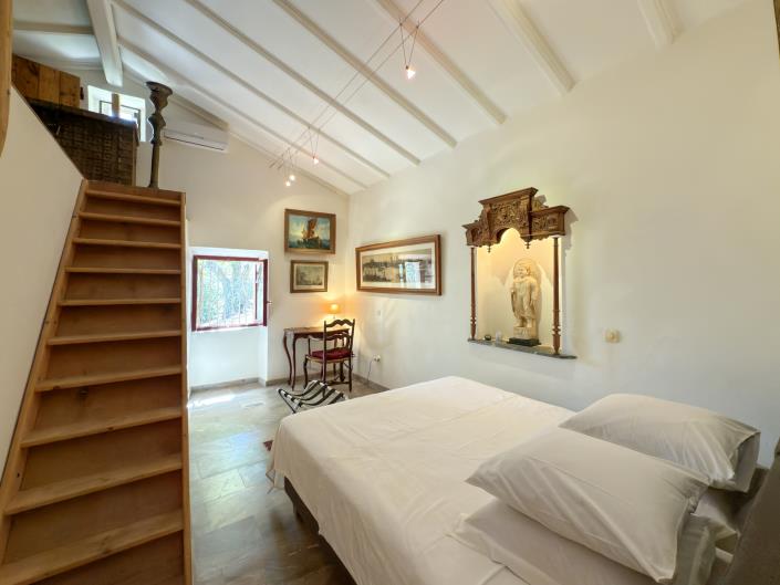 Image No.53-2 Bed Villa for sale