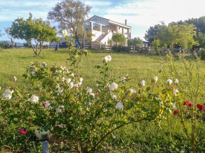 Image No.8-2 Bed Farmhouse for sale