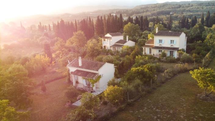 Image No.3-2 Bed Farmhouse for sale