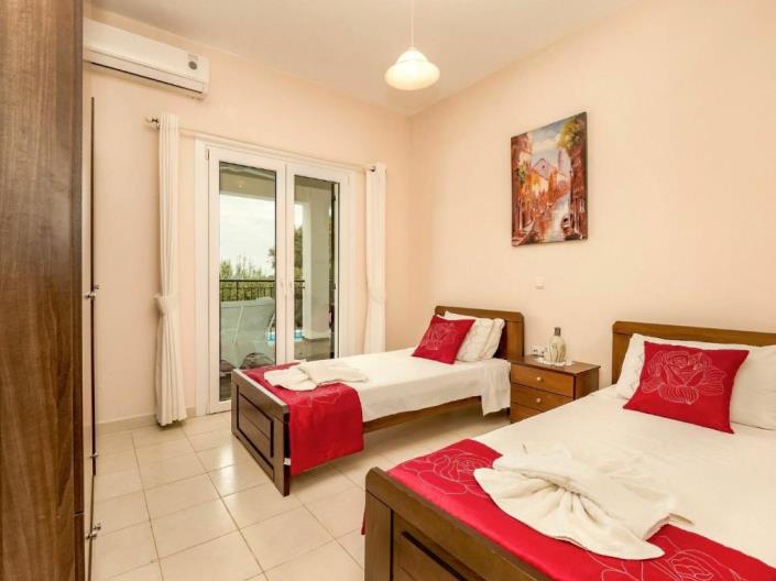 Image No.24-4 Bed Villa for sale