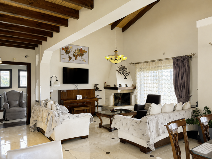 Image No.18-4 Bed Villa for sale