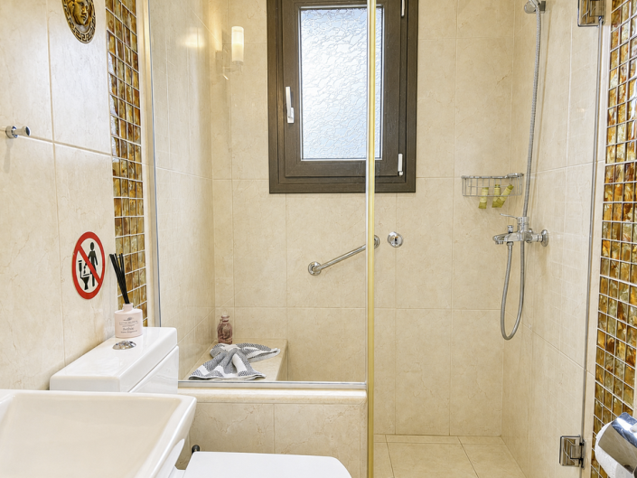 Image No.23-4 Bed Villa for sale