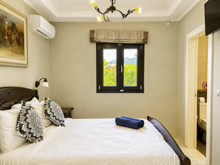 Image No.25-4 Bed Villa for sale