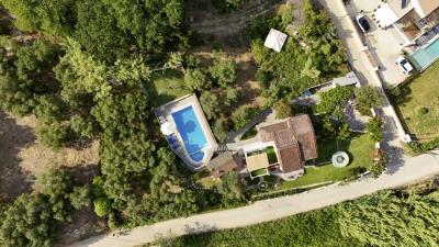 For-Sale---Villa--120-sqm-on-2-000-sqm-Land-with-Pool---Water-Reservoir-in-Agios-Georgios-Pagon--7-