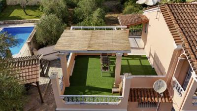 For-Sale---Villa--120-sqm-on-2-000-sqm-Land-with-Pool---Water-Reservoir-in-Agios-Georgios-Pagon--9-
