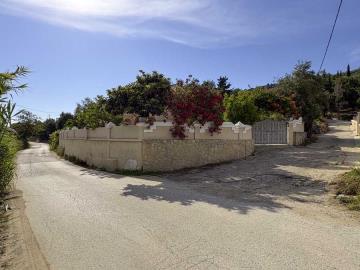 For-Sale---Villa--120-sqm-on-2-000-sqm-Land-with-Pool---Water-Reservoir-in-Agios-Georgios-Pagon--46-