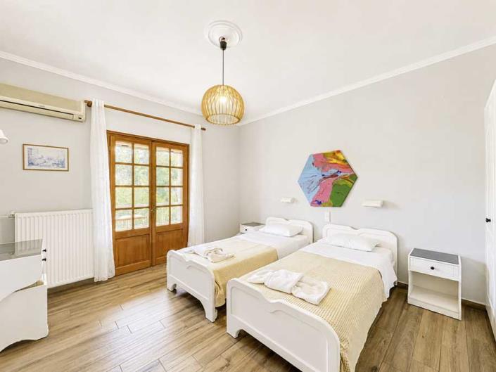 Image No.40-4 Bed Villa for sale