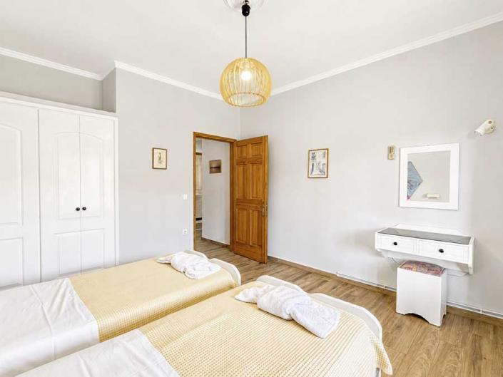 Image No.41-4 Bed Villa for sale