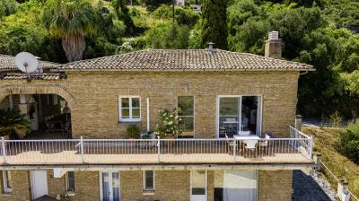 For-Sale-Vatos-Apartments---Spacious-80-sqm-Unit-in-a-Well-Maintained-Block-of-4--2-