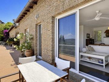 For-Sale-Vatos-Apartments---Spacious-80-sqm-Unit-in-a-Well-Maintained-Block-of-4--11-