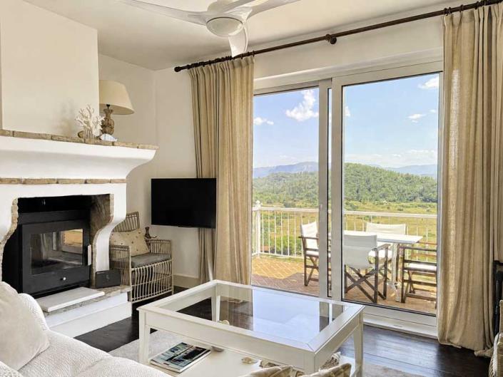 Image No.24-2 Bed Apartment for sale