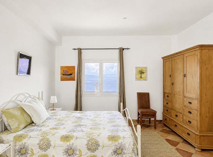 Image No.44-5 Bed Villa for sale