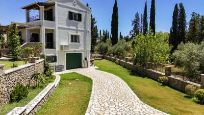 Luxury-260-m--Villa-with-Guest-House--Jacuzzi-Pool---Full-Solar-System-in-Temploni--Central-Corfu--23-