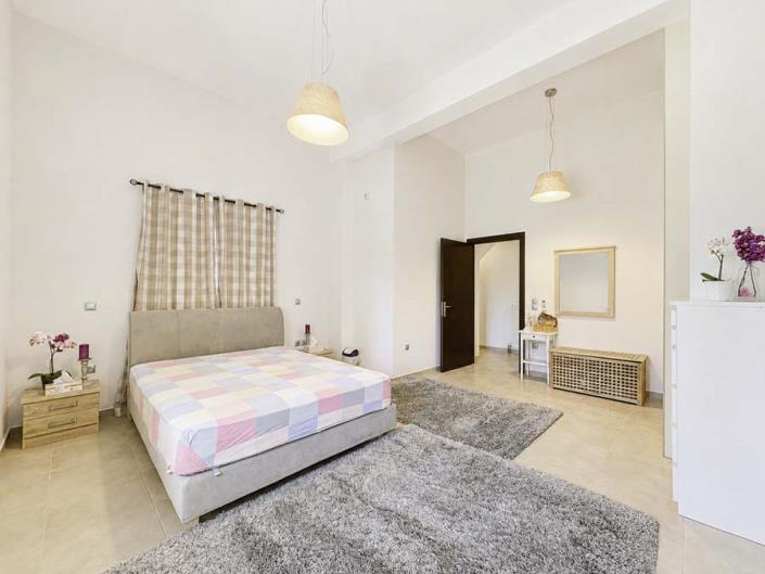 Image No.27-4 Bed Villa for sale