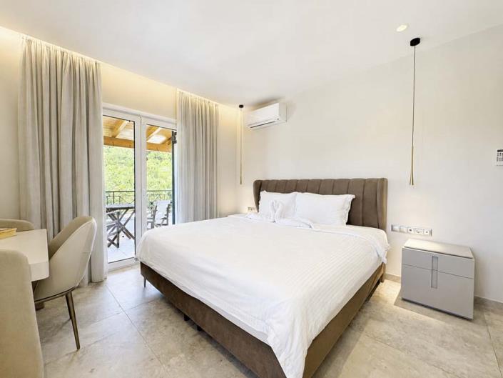 Image No.38-4 Bed Villa for sale