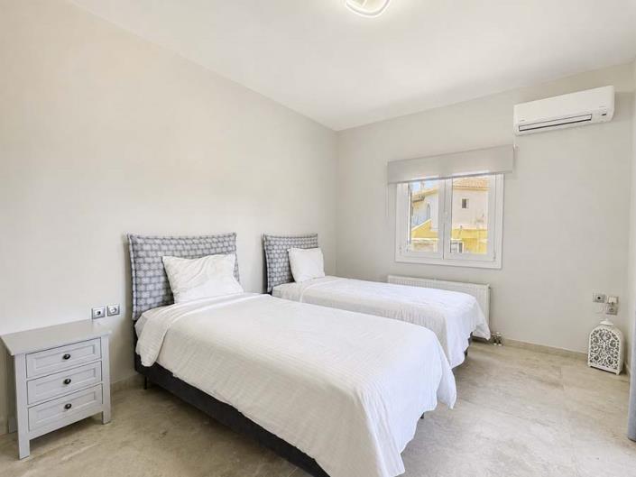 Image No.41-4 Bed Villa for sale