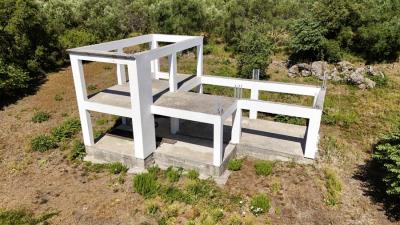 Spacious-Country-Estate-with-Two-Detached-Homes-on-8-000-m--of-Private-Land--37-