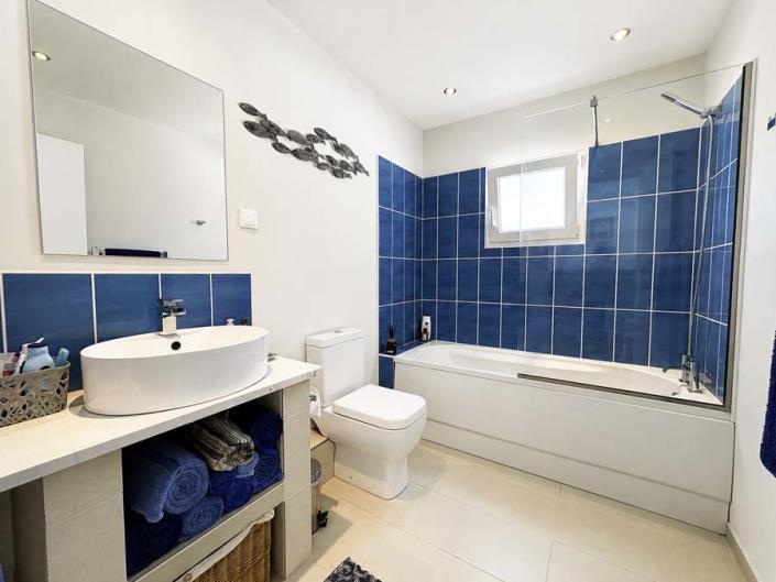 Image No.48-2 Bed House/Villa for sale