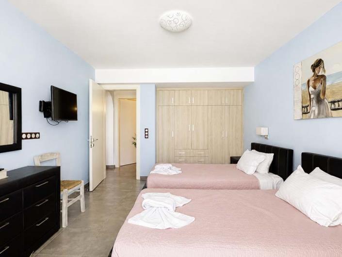 Image No.24-3 Bed Villa for sale