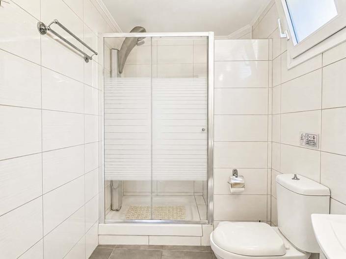 Image No.29-3 Bed Villa for sale