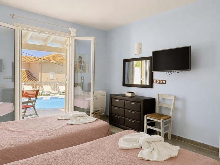 Image No.27-3 Bed Villa for sale