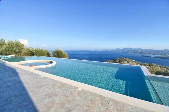 Image No.10-6 Bed Villa for sale