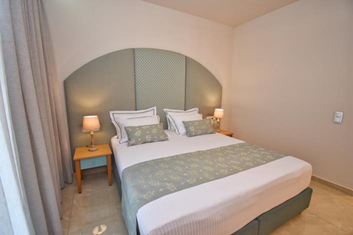 Image No.41-6 Bed Villa for sale