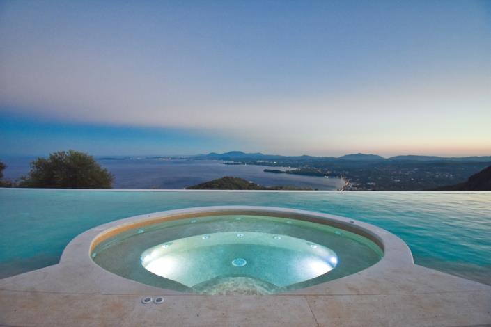 Image No.13-6 Bed Villa for sale