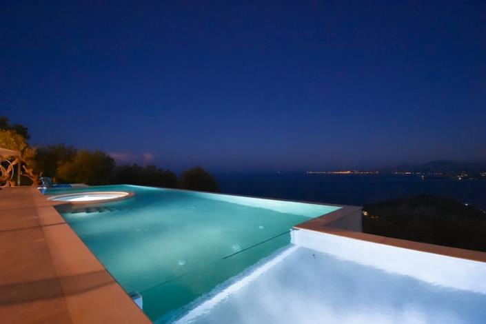 Image No.20-6 Bed Villa for sale