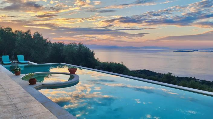 Image No.18-6 Bed Villa for sale