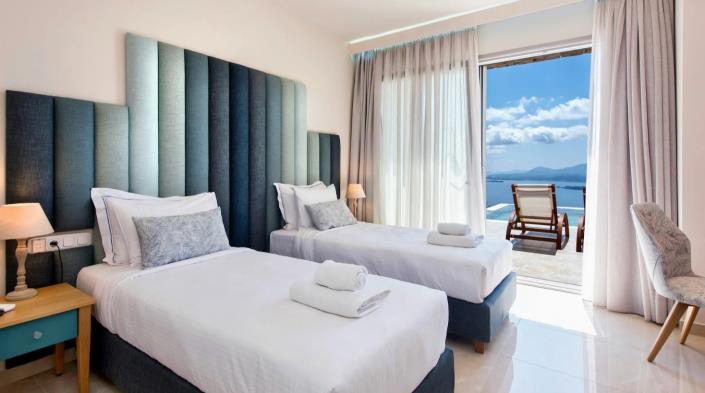 Image No.48-6 Bed Villa for sale