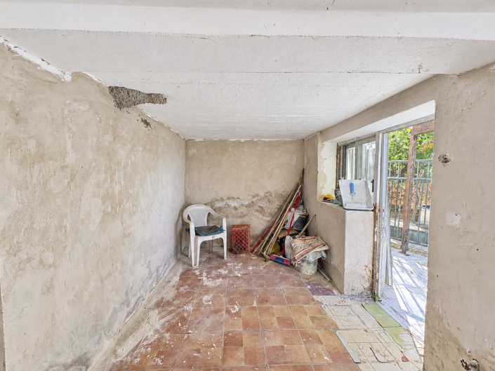 Image No.22-2 Bed House for sale