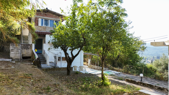 Image No.42-2 Bed House for sale