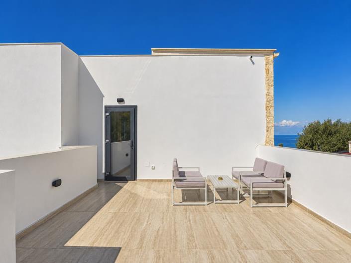 Image No.17-4 Bed Villa / Detached for sale