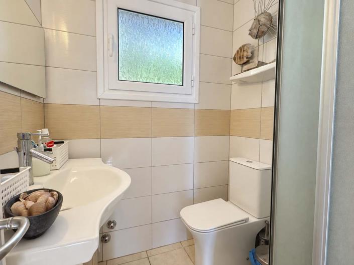 Image No.41-3 Bed House for sale