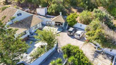 Seafront-Villa-with-Private-Pool---Direct-Sea-Access--Astrakeri--Corfu----1-200-000--42-