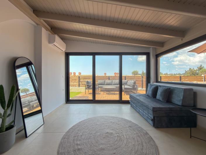 Image No.31-3 Bed Maisonette for sale