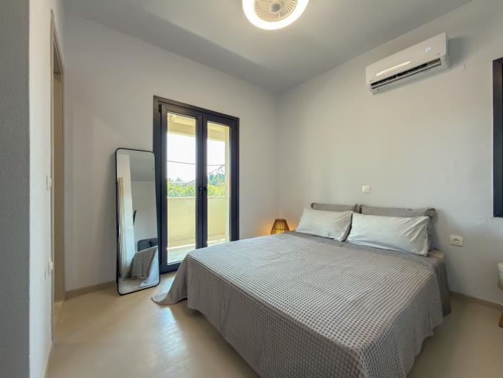 Image No.47-3 Bed Maisonette for sale