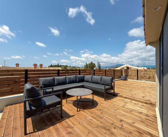 Image No.5-3 Bed Maisonette for sale