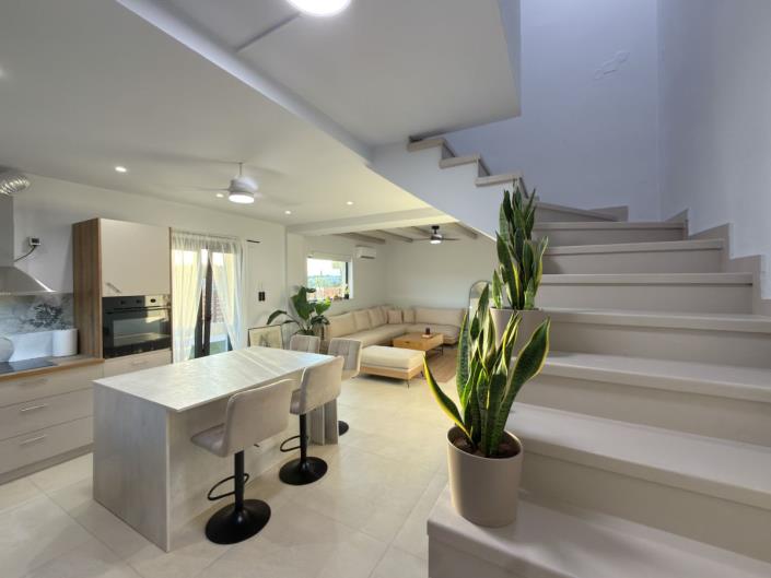 Image No.20-3 Bed Maisonette for sale