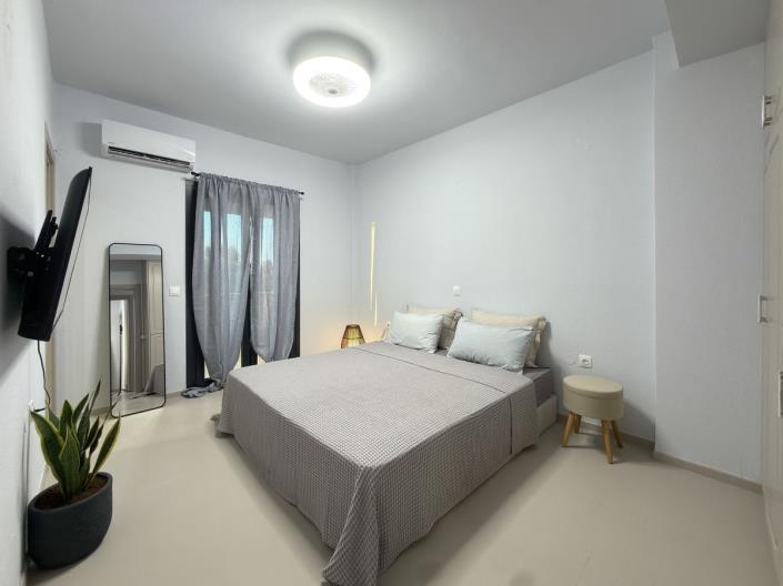 Image No.42-3 Bed Maisonette for sale