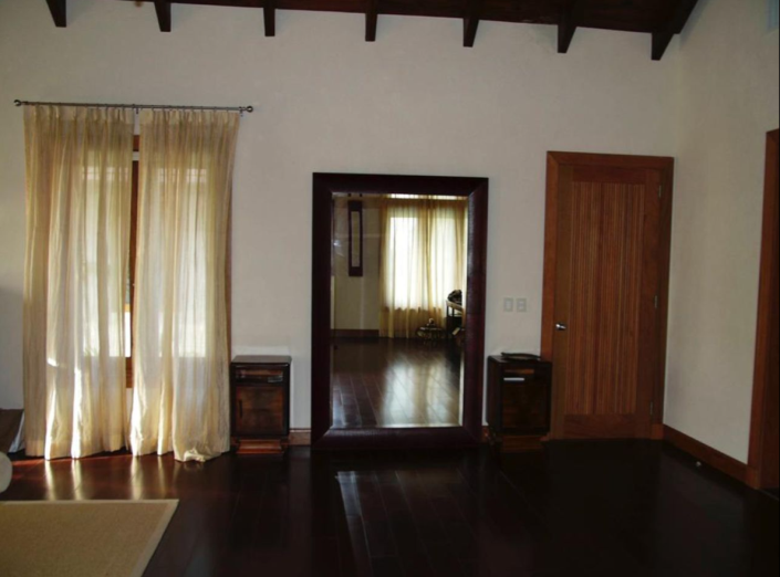 Image No.10-4 Bed House/Villa for sale