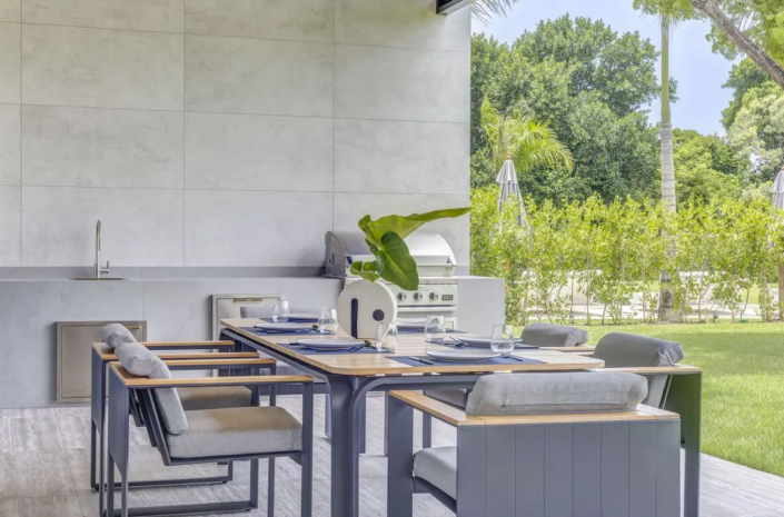 Image No.3-4 Bed House/Villa for sale